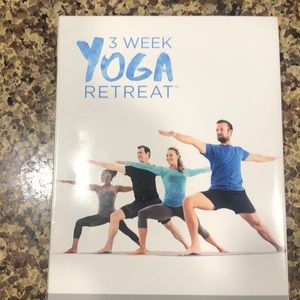 3 week YOGA Retreat exercise program- 4CD’s 4 weekly programs with eating guide